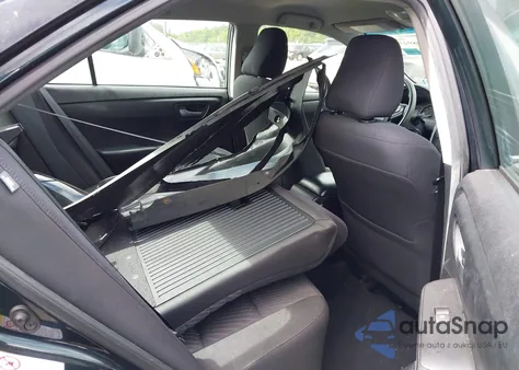 2015 Toyota Camry Le z USA, uszkodzony, nr VIN 4T4BF1FK9FR462131